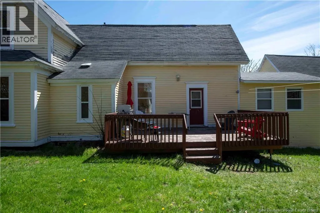 15 Allison Avenue