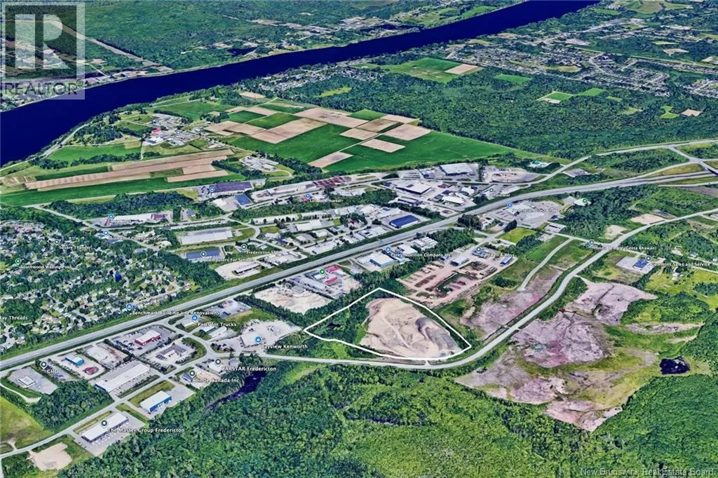 Lot Alison Boulevard