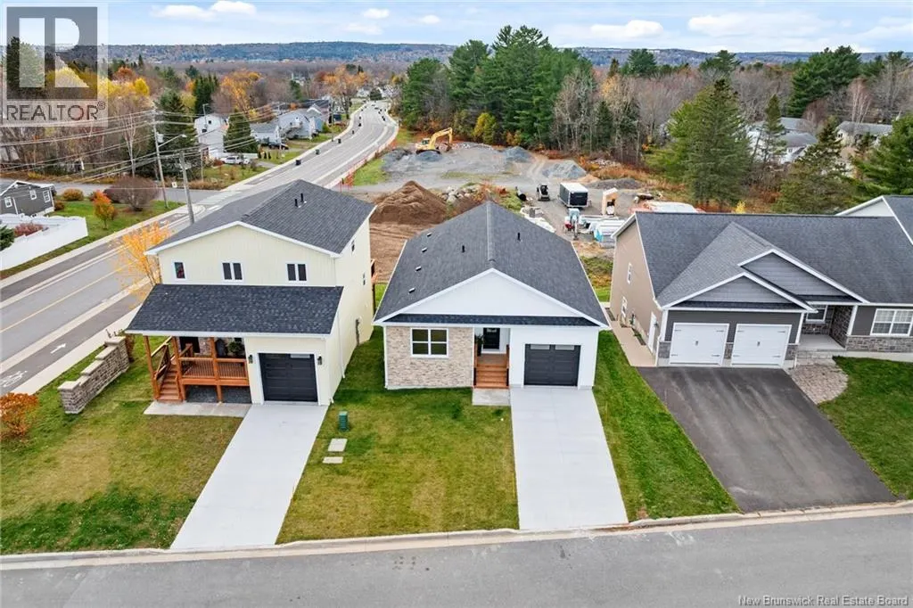 12 Briar Brook Place