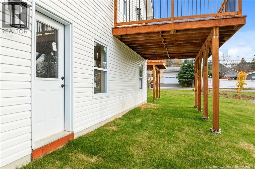 12 Briar Brook Place
