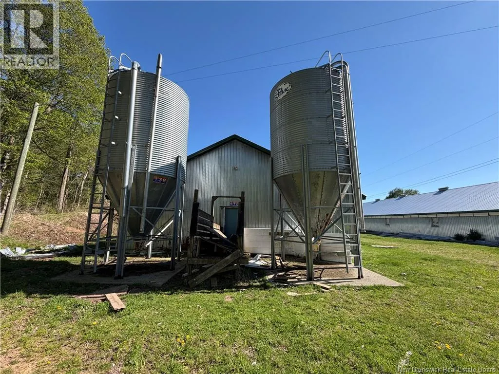LOT 104 Route