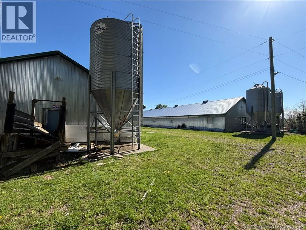 LOT 104 Route