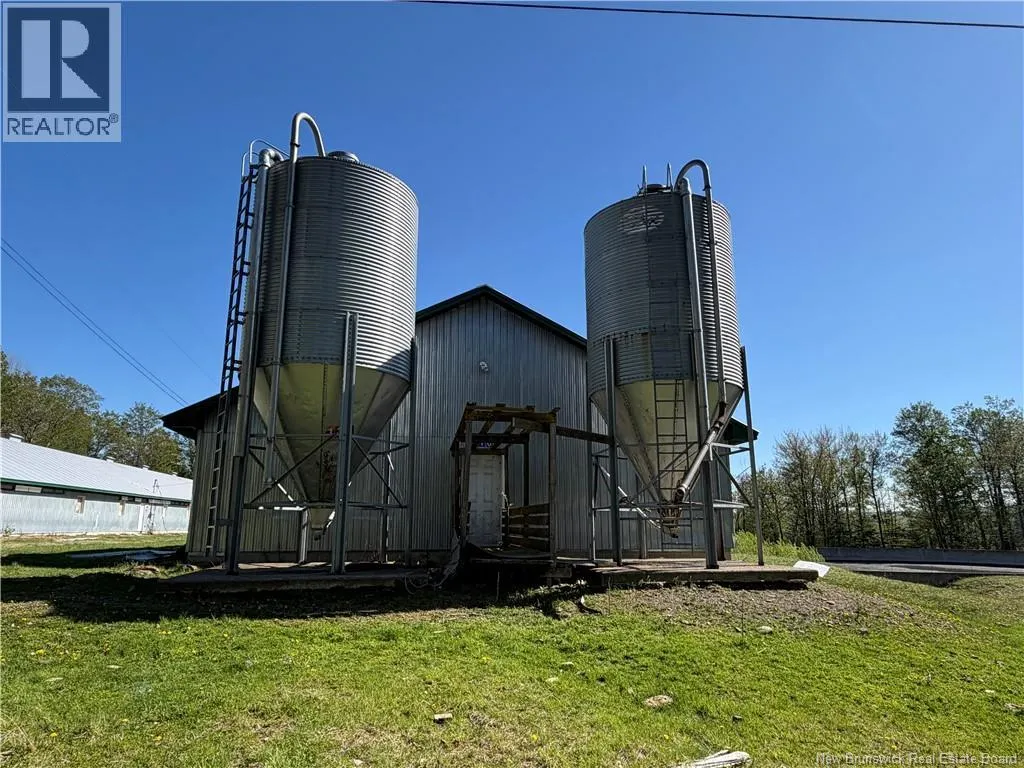 LOT 104 Route