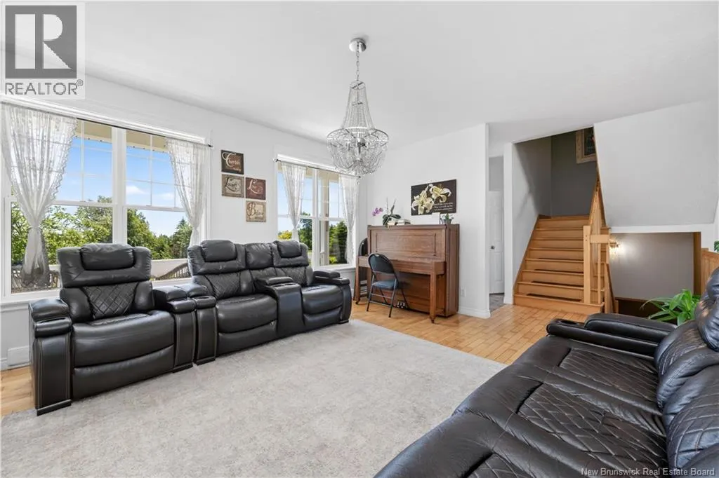 17 Sunrise Ridge Road