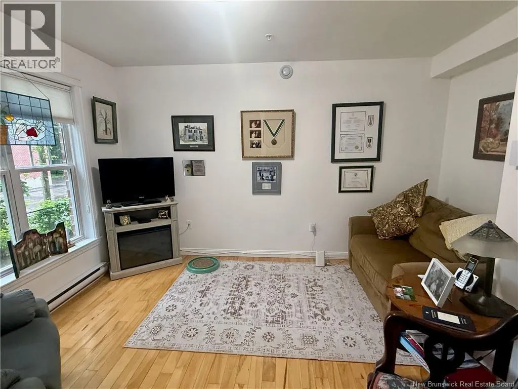 362 Carleton Street Unit# 108