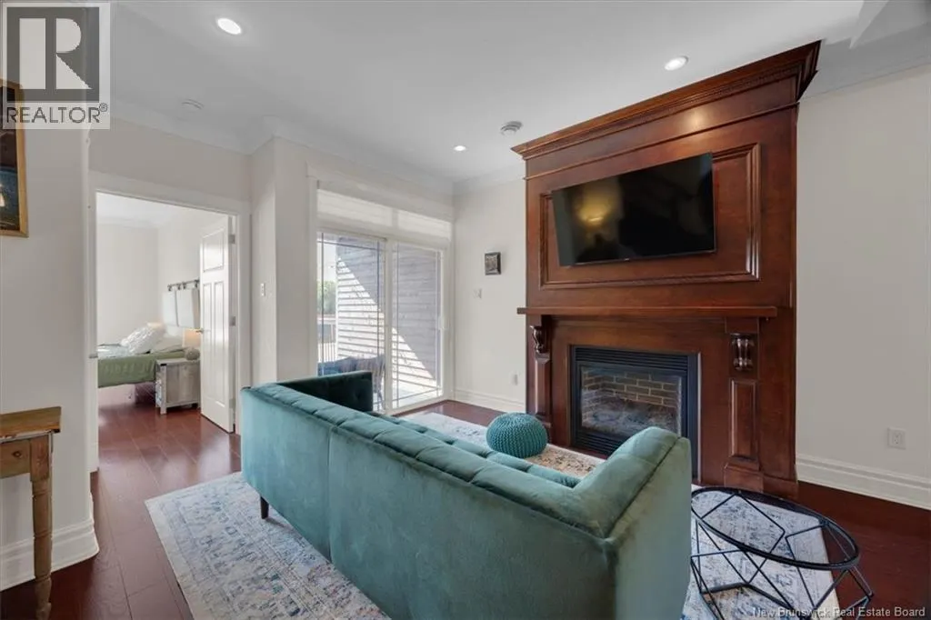 41 Yacht Haven Lane