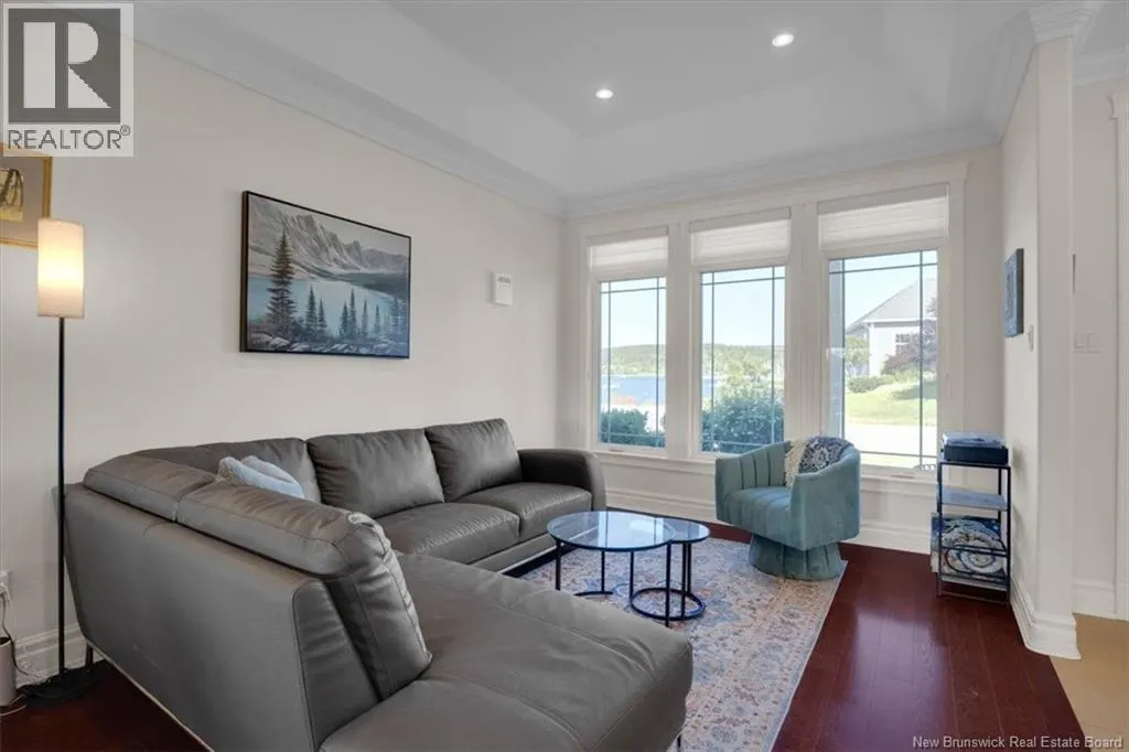 41 Yacht Haven Lane