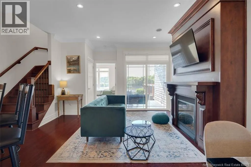 41 Yacht Haven Lane