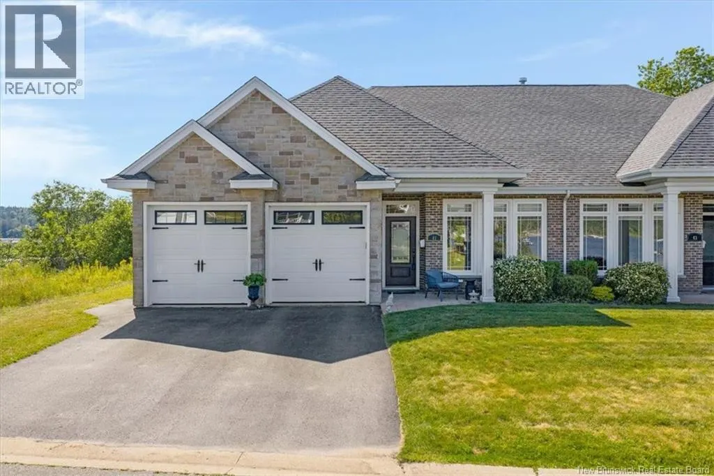 41 Yacht Haven Lane