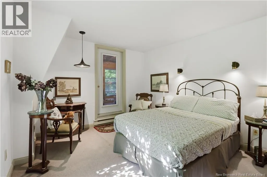 1421 Woodstock Road