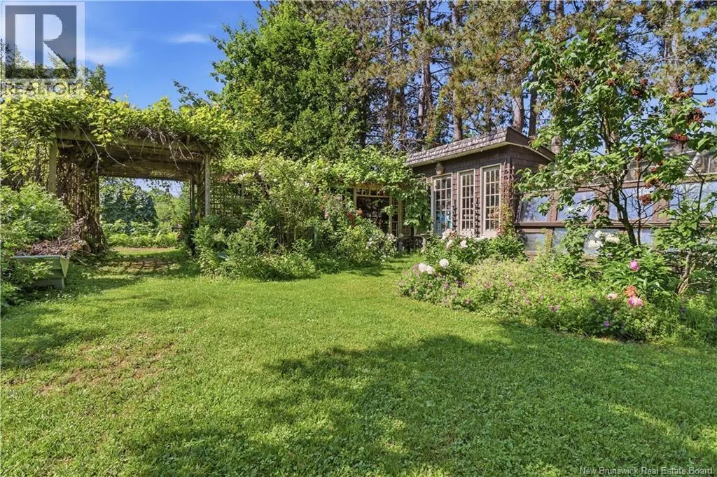 1421 Woodstock Road