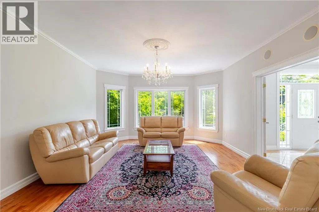 15 Gervais Court