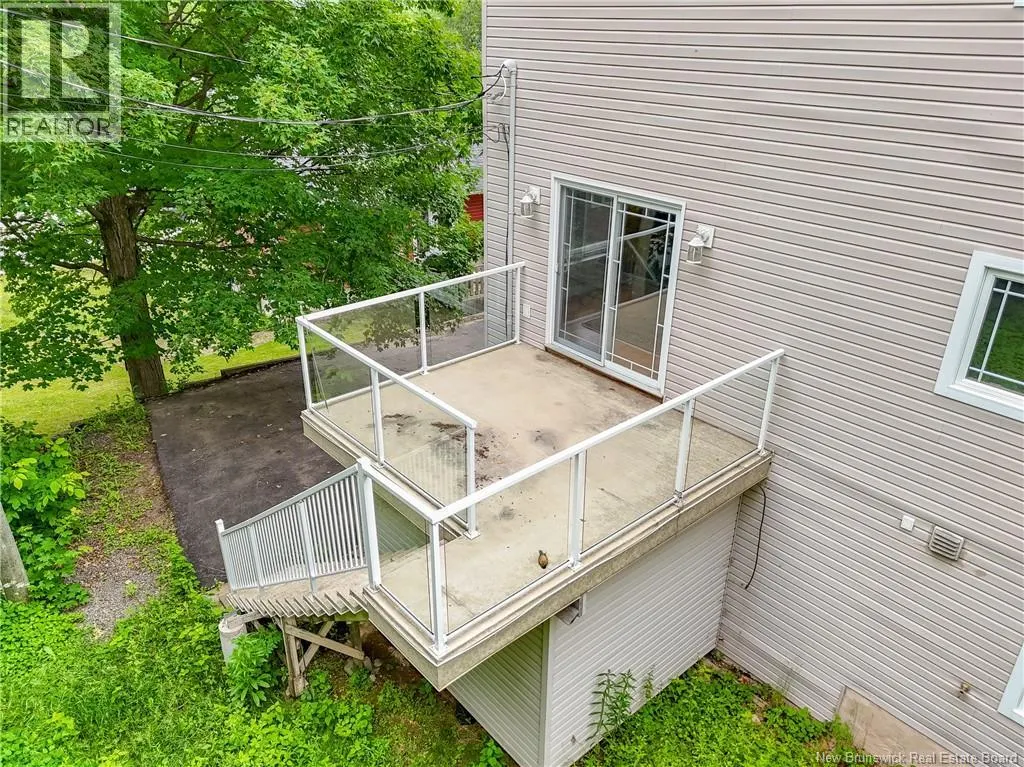 15 Gervais Court