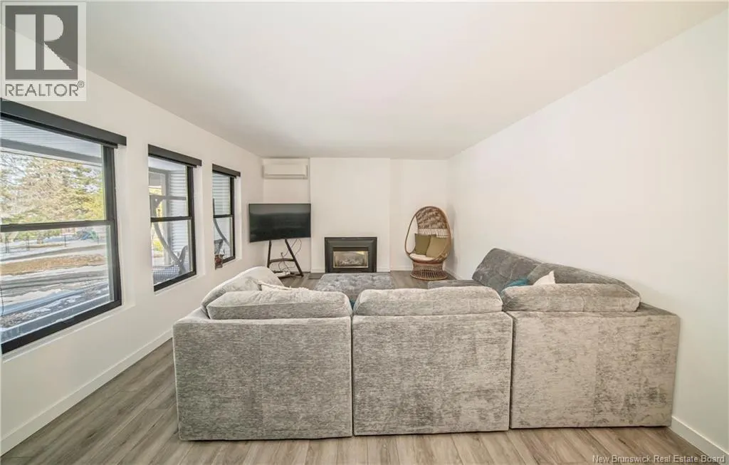 34 Simcoe Court
