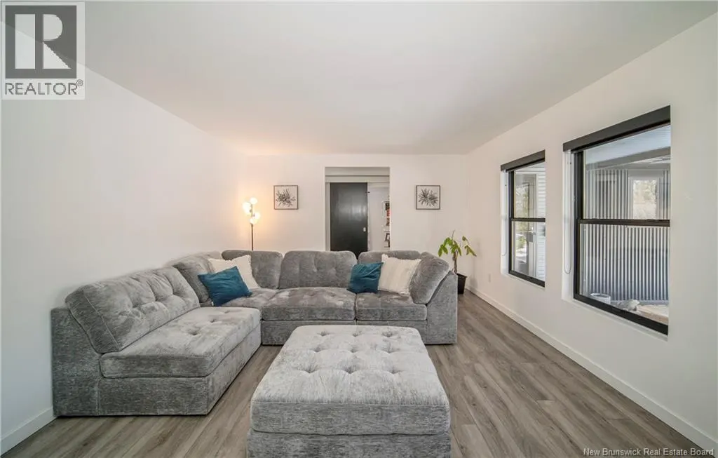 34 Simcoe Court