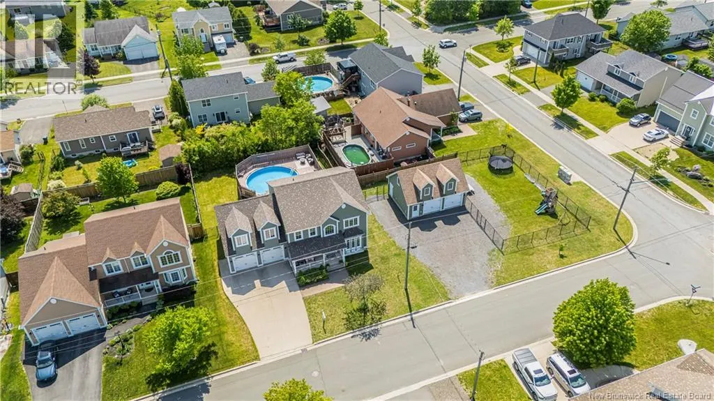 10 Emma Court