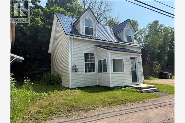 7 Woodlawn Road