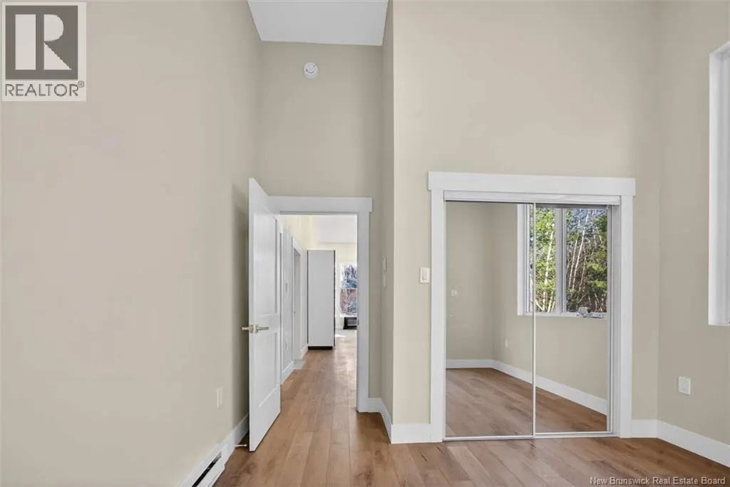 24 Murray Avenue