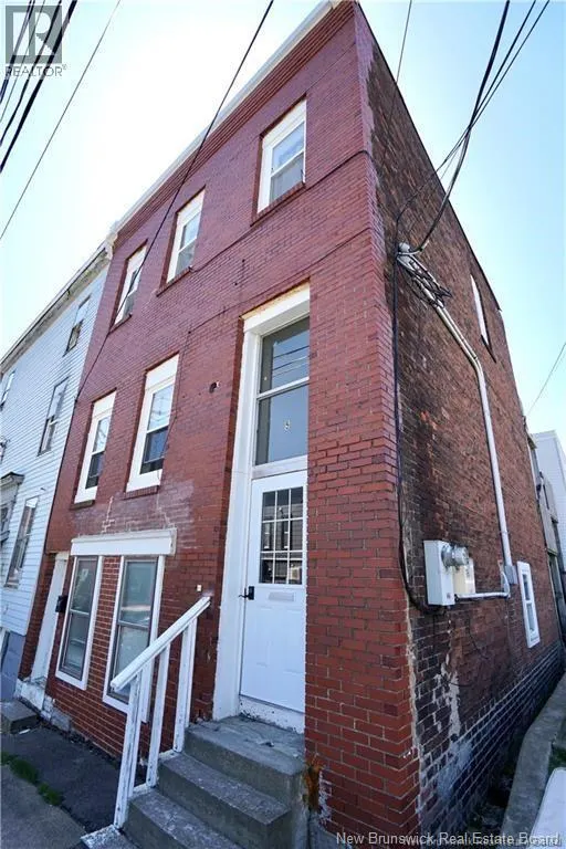 5 Dorchester Street