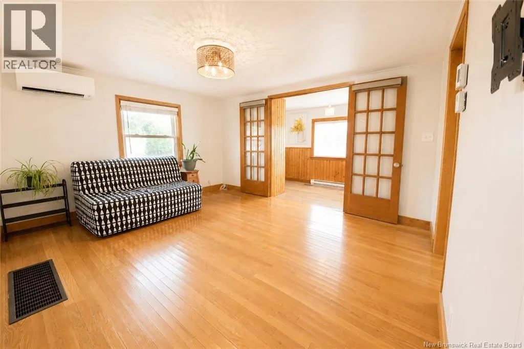 77 Fairfield Road