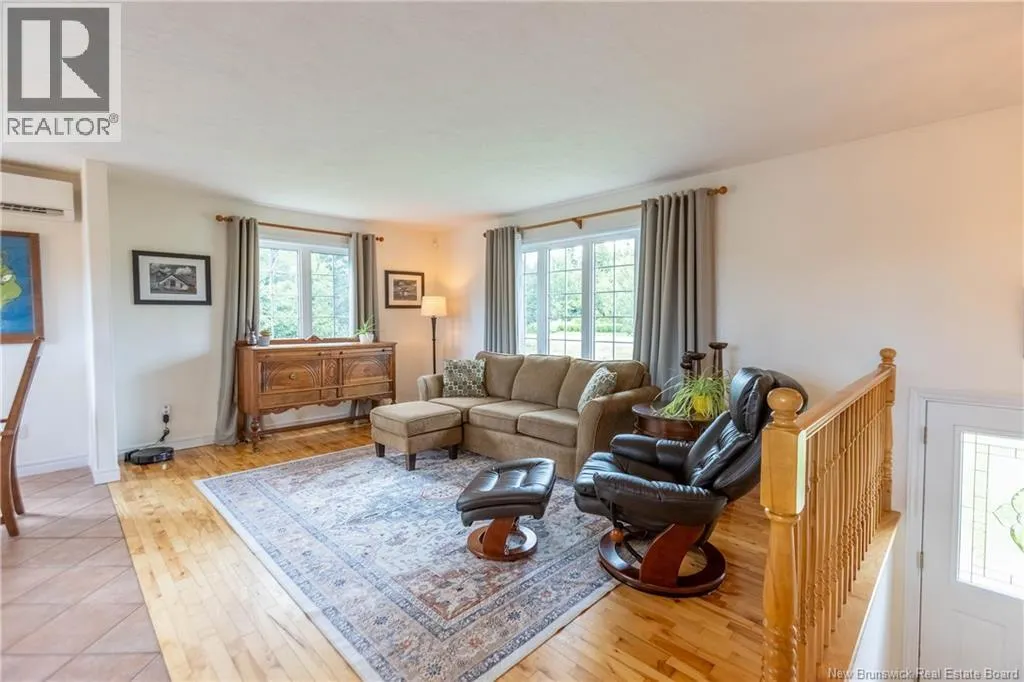 26 Carriage Court