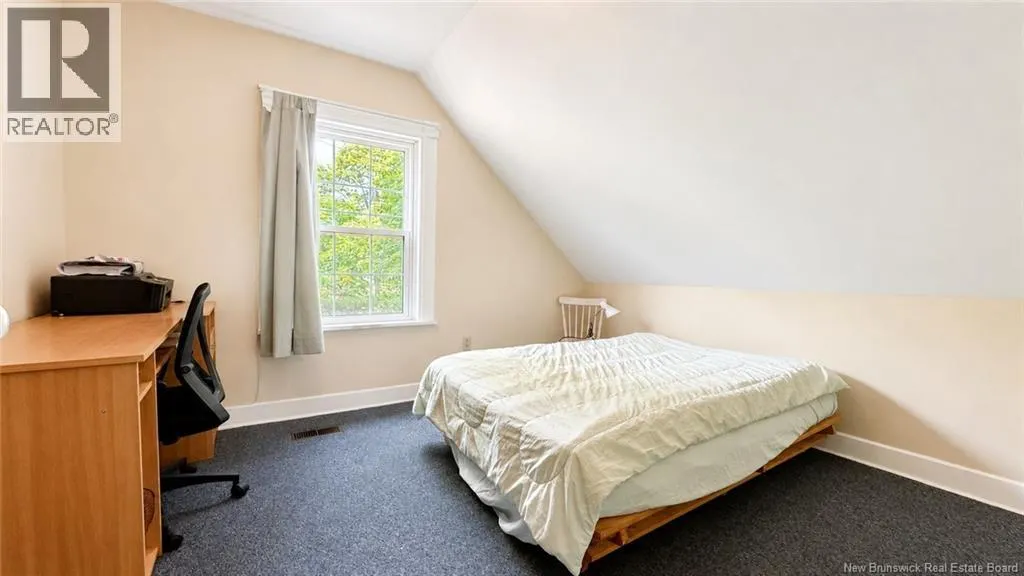 115-123 Pond Shore Road