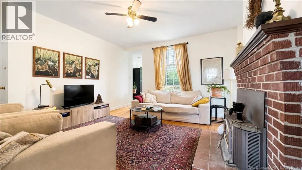 115-123 Pond Shore Road