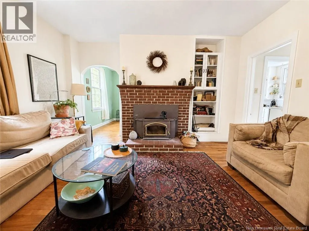 115-123 Pond Shore Road