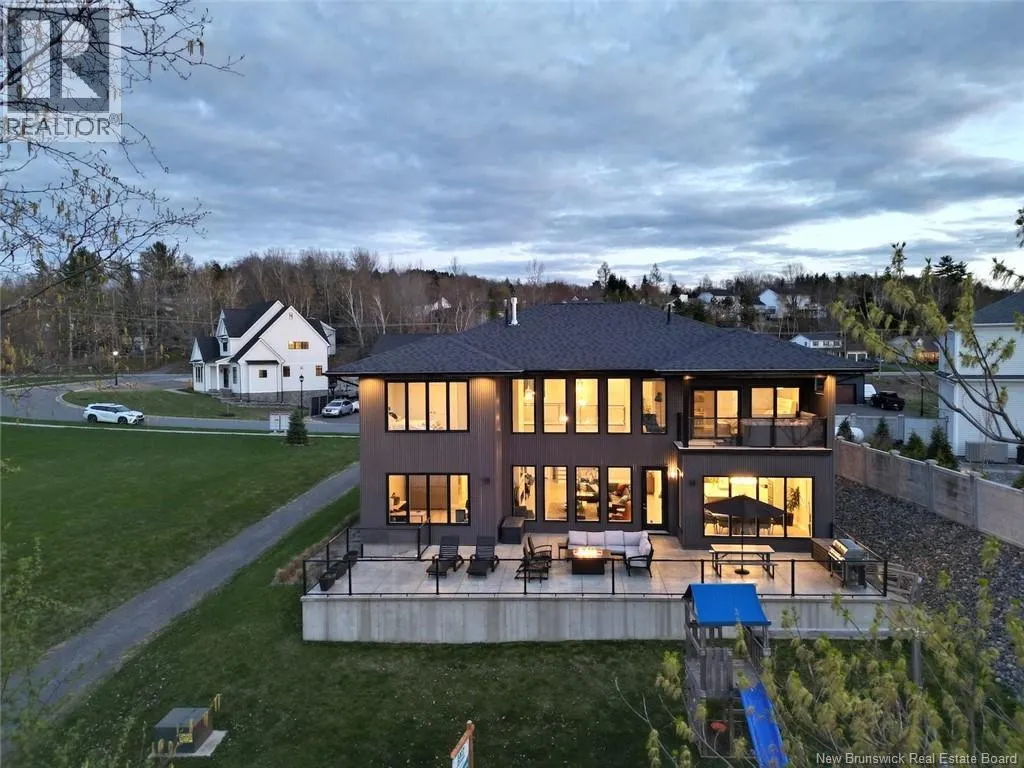 50 Still Water Crescent