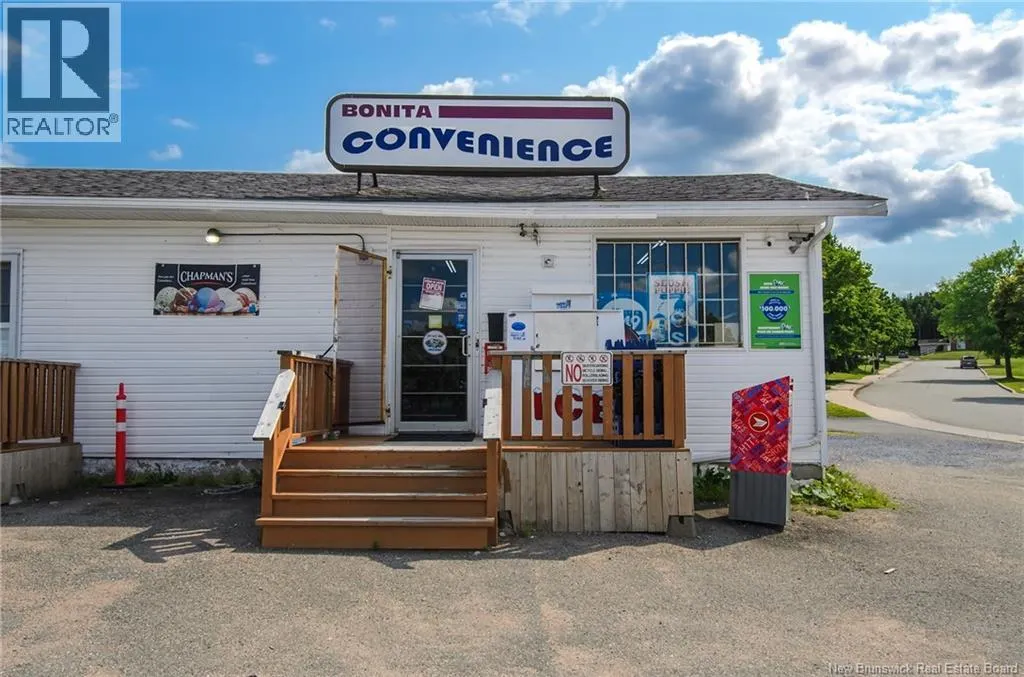 558 BONITA Avenue