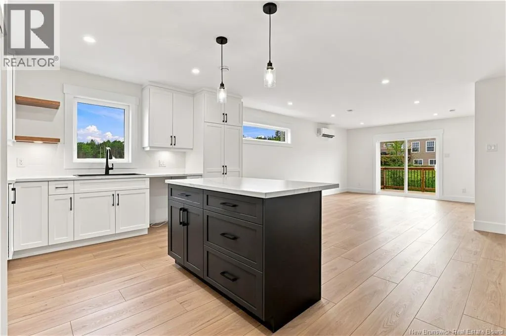 86 Aiden Street
