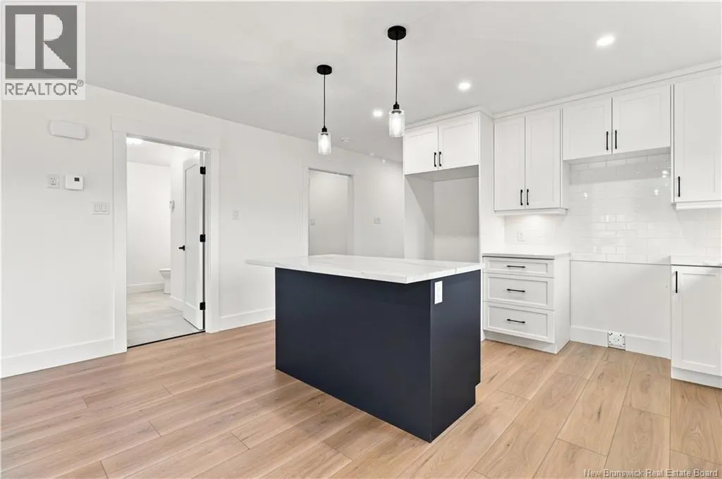 86 Aiden Street