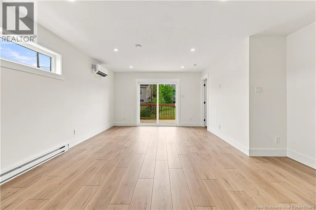 86 Aiden Street