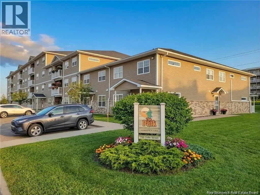 700 Cliffe Street Unit# 407