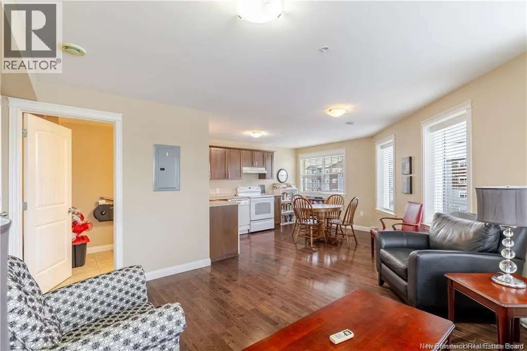 700 Cliffe Street Unit# 407