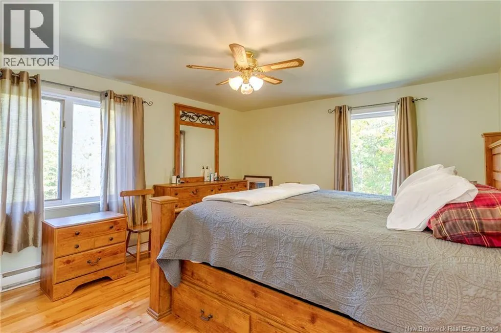 3049 Lower Cambridge Road