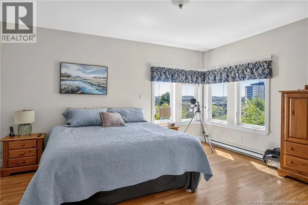 11 Harbour Terrace