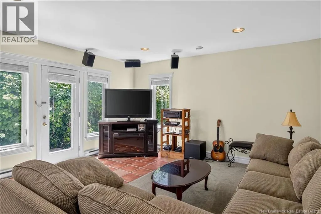 11 Harbour Terrace
