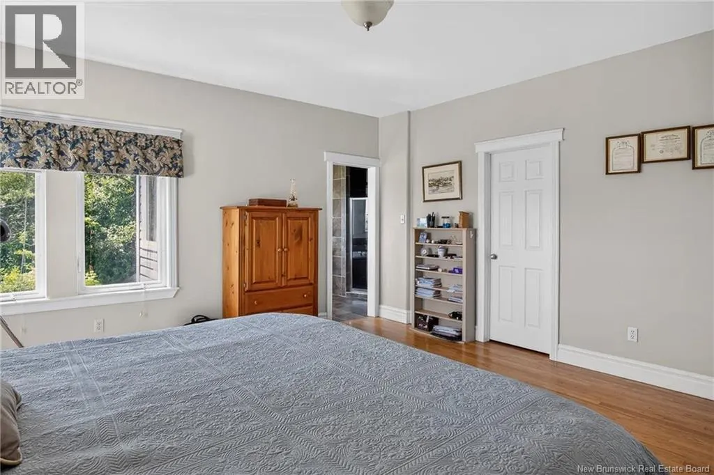 11 Harbour Terrace