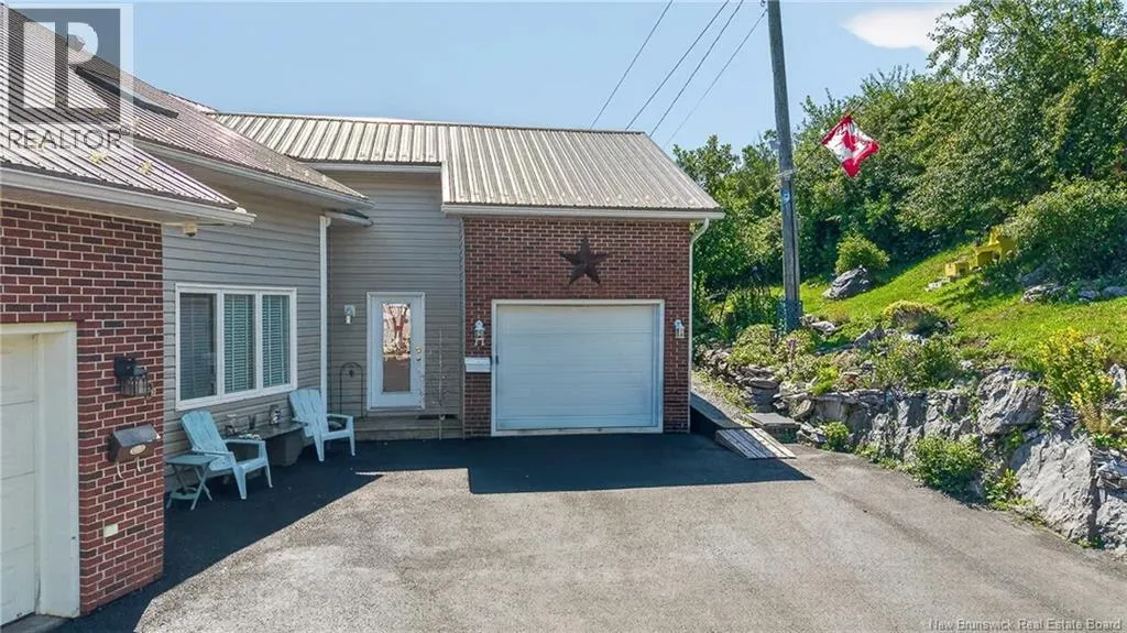 11 Harbour Terrace