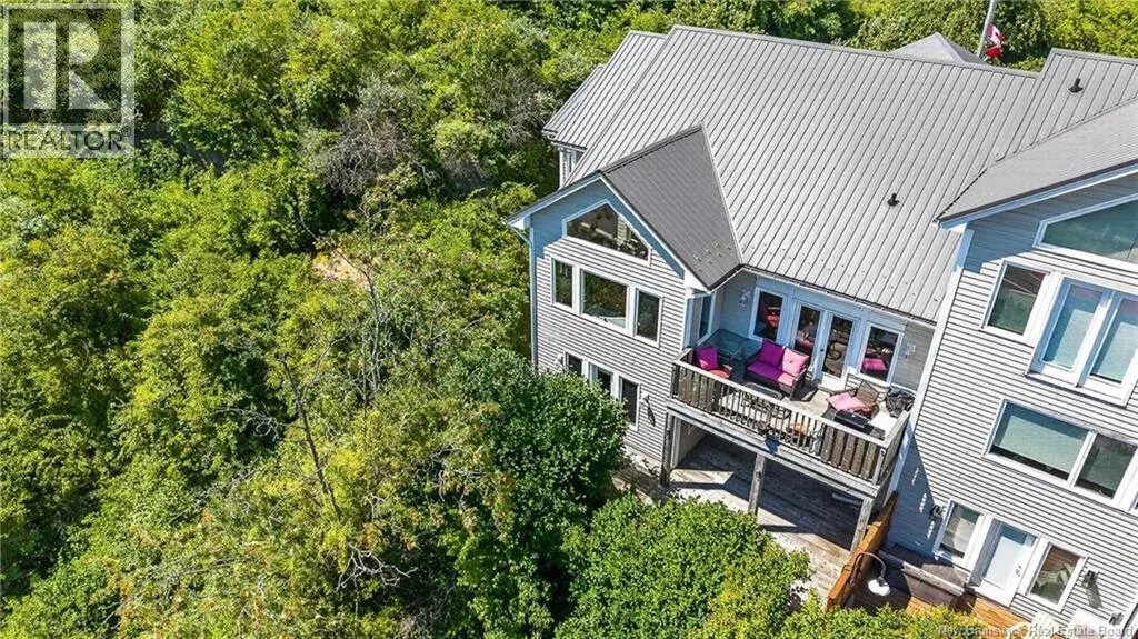 11 Harbour Terrace