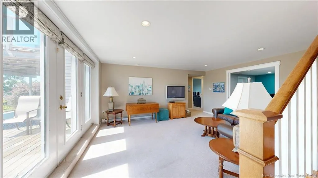 91 Rivershore Drive