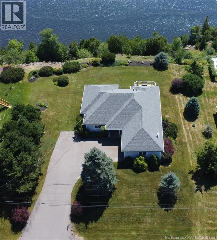 91 Rivershore Drive