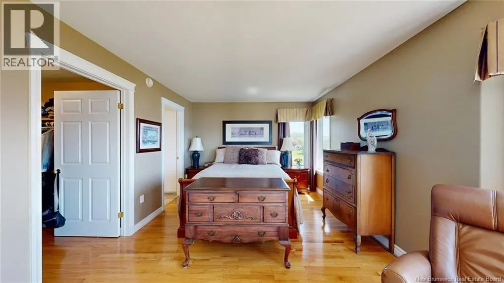 91 Rivershore Drive