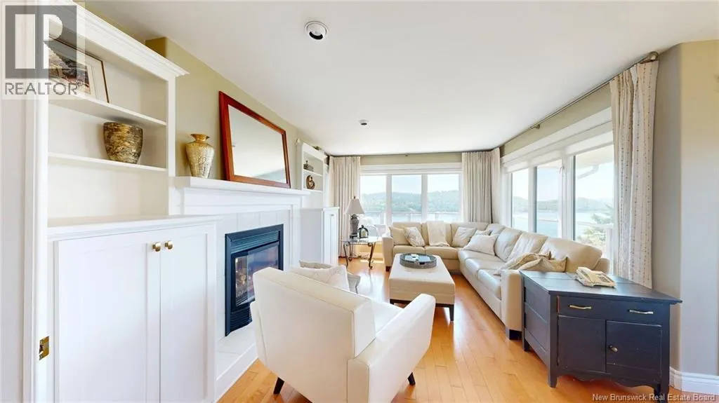 91 Rivershore Drive