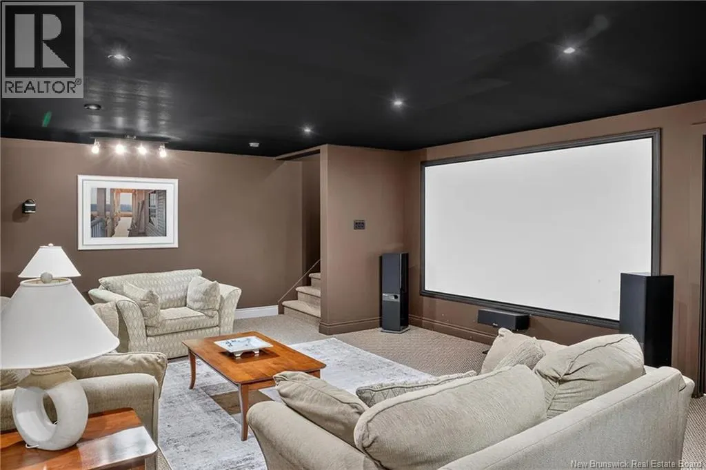 5 Admiralty Drive