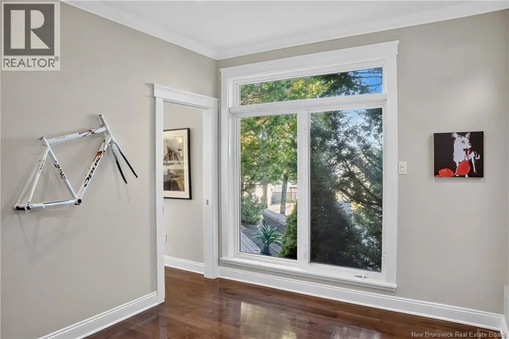 5 Admiralty Drive