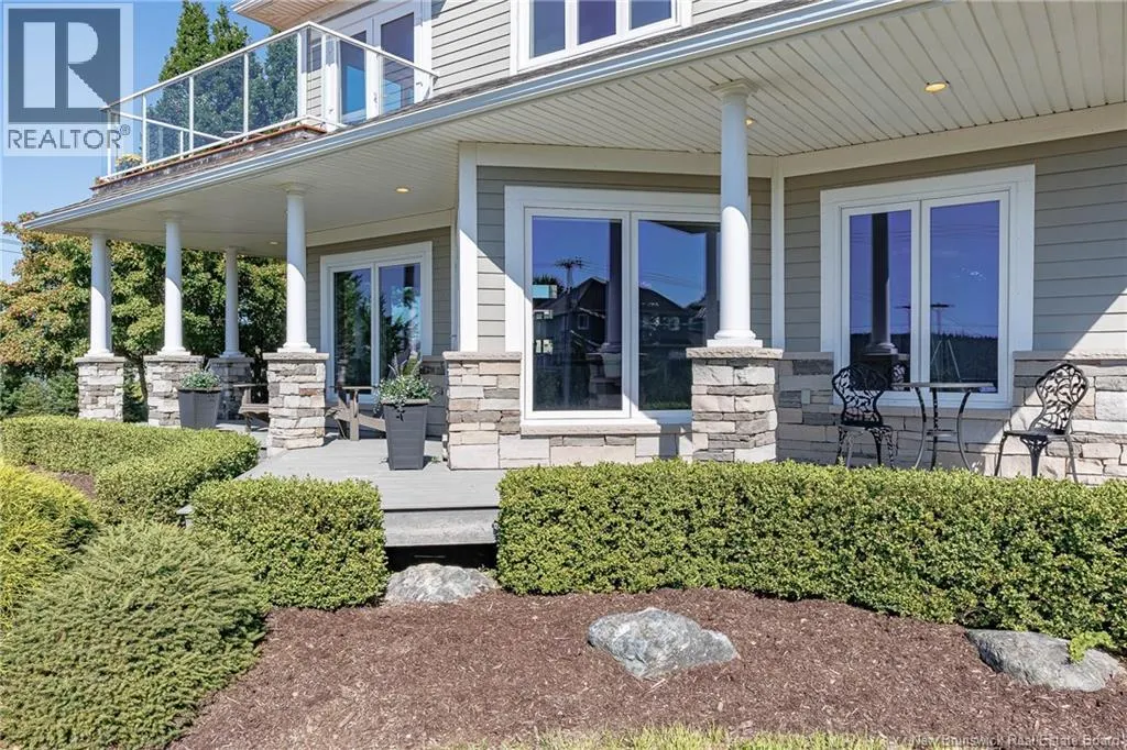 5 Admiralty Drive