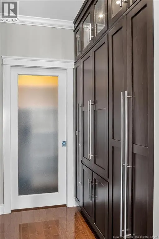 5 Admiralty Drive