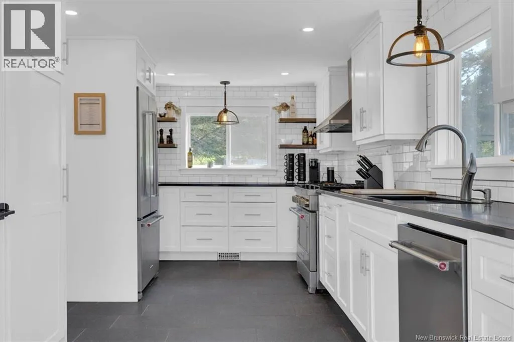 285 Anthony's Cove Road